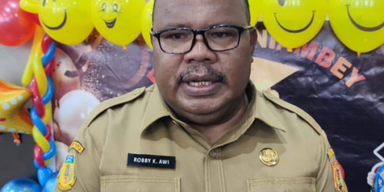 Pemkot Sumbang Hewan Qurban Untuk 8 Masjid di Kota Jayapura