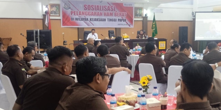 Peningkatan Wawasan Penyelesaian Pelanggaran HAM, Kejati Papua Gelar Sosialisasi