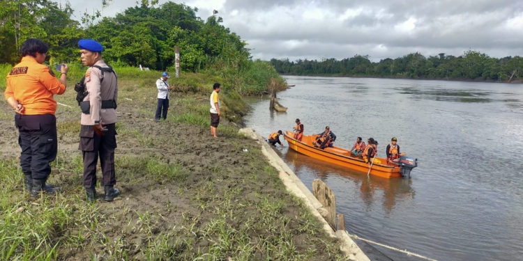 Anak Usia 2 Tahun Hilang Di Sungai Digoel, Tim SAR Gabungan TNI – Polri Lakukan  Pencarian