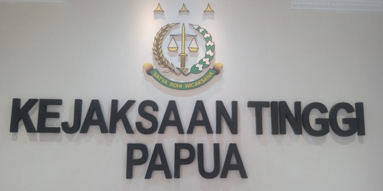 JPU Tuntut Terdakwa Johannes Rettob dan Silvi Herawati 18,6 Tahun Kurungan Penjara