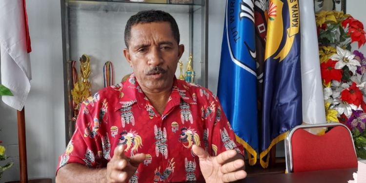Kepsek : Bosda Sangat Membantu Pendidikan Siswa OAP dan Anak Port Numbay