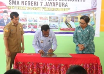 Dekatkan Layanan Pendidikan Buat Warga Pemkot Jayapura Lauching Sekolah SMA Negeri  7 Jayapura  Di Distrik Heram