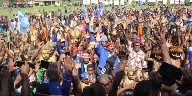 Masyarakat Jayawijaya Nyatakan Sikap, Dukung Dr. Ones Pahabol Maju Sebagai Calon Gubernur Provinsi Papua Pegunungan Periode 2024—2029