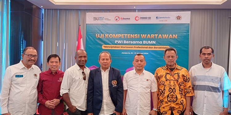 Ciptakan Wartawan Profesional Dan Berakhlak, PWI Pusat Gelar UKW Di Jayapura