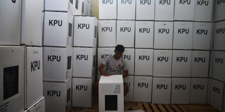 KPU Provinsi Papua Tengah Update Total Keseluruhan Jumlah Logistik Pemilu Di 8 Kabupaten/kota 89,39%