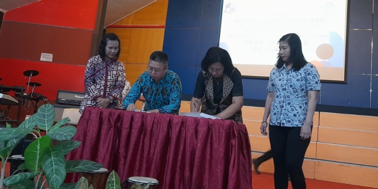 Tahun Ajaran Baru 2024/25 YKKK Jayapura Buka Program Belajar Global Christian Class Kerjasama Dengan Yayasan MTA