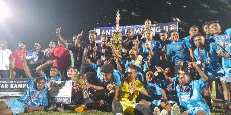 Kampung Nafri Keluar Sebagai Juara Pertama Turnamen Sepak Bola Antar Kampung II Kota Jayapura Tahun 2024