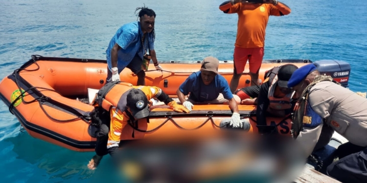 Tenggelam Di Pantai Holtekamp Seorang Pelajar Meninggal Dunia