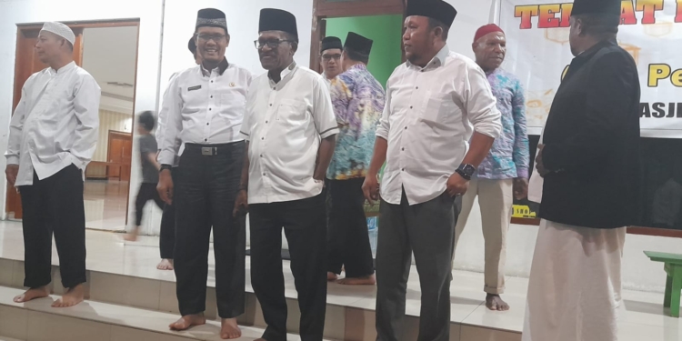 Penjabat Walikota Jayapura Safari Ramadan Di Masjid Baiturrahim