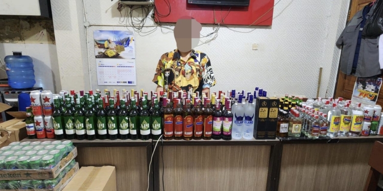 Jual Miras Secara Ilegal, Satu Pelaku  Dan Barang Bukti Diamankan Polisi