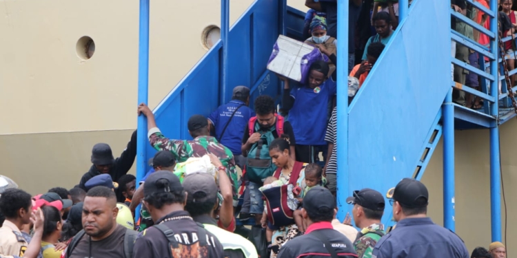 KSOP Jayapura : Ada Kenaikan Jumlah Penumpang Di Arus Balik Pasca Hari Raya Lebaran