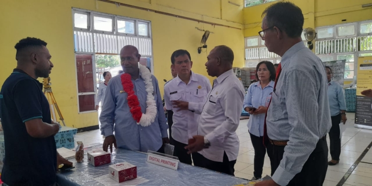 Siswa Lulusan SMK 3 Berpeluang Terserap Di Dunia Usaha Dan Industri