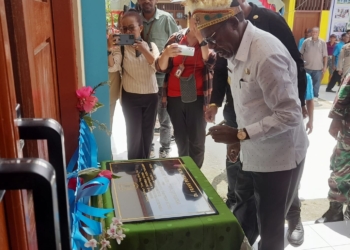 PJ Walikota Beri Apresiasi Bagi Kepala Kampung Holtekam, Berikut Alasannya