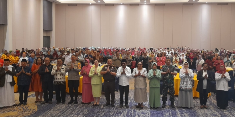 Pesan Frans Pekey Di Halal Bi Halal Pemkot DNG Forkompinda, ASN Dan Masyarakat Kota Jayapura