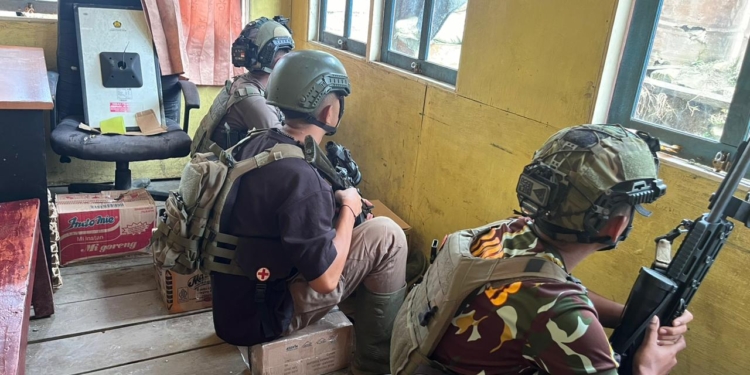 Kontak Tembak Antara Aparat Gabungan TNI-Polri Dengan KKB Kembali Terjadi Di Intan Jaya
