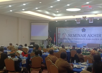 Bupati Tonny Mayor Ajak OPD Tidak Menggurui Masyarakat Kampung