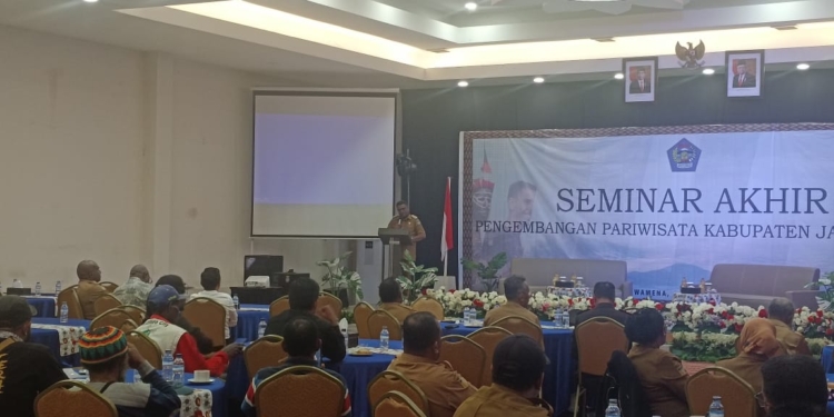 Bupati Tonny Mayor Ajak OPD Tidak Menggurui Masyarakat Kampung