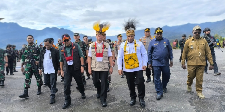Kemenko PMK-RI Resmikan Gudang Logistik Pangan Di Distrik Sinak, Kabupaten Puncak