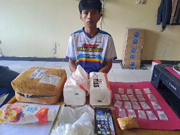 Dir Resnarkoba Polda Papua Berhasil Amankan Sabu Seberat 3,72 Gram