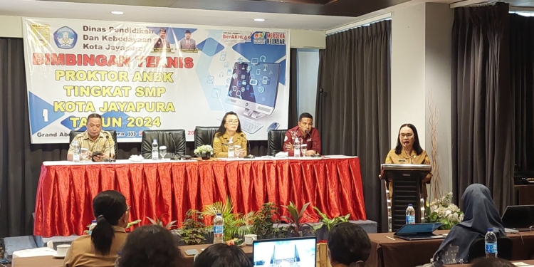 Mantapkan Pelaksanaan ANBK Tingkat SMP, Disdik Kota Jayapura Gelar Bimbingan Teknis Bagi Proktor