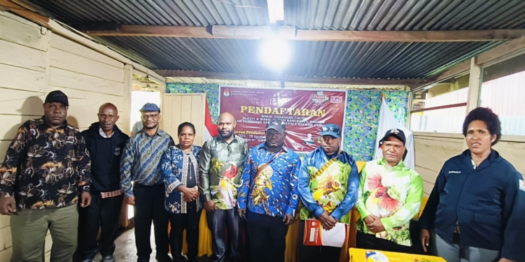 Pilkada 2024, 6 Bapaslon Bupati Dan Wakil Bupati Daftar Di KPU Dogiyai