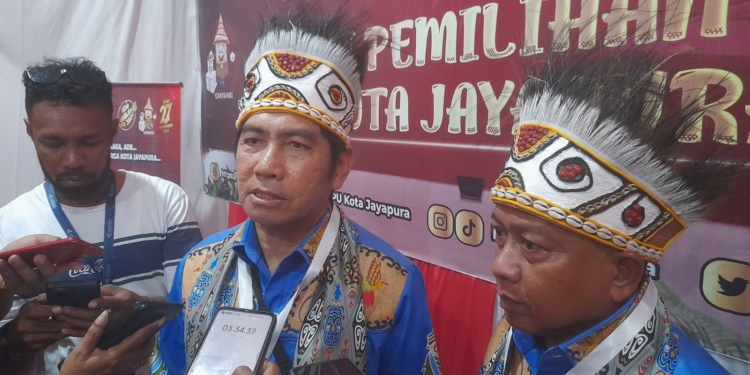 JBR- HADIR Jadi Kandidat Pertama Yang Daftar Di KPU Kota Jayapura