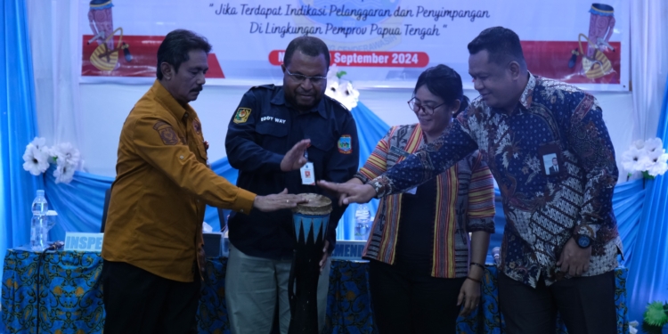 Wujudkan Tata Kelola Pemerintahan Yang Bersih, Pemprov Papua Tengah Gelar Sosialisasi Pengaduan Masyarakat