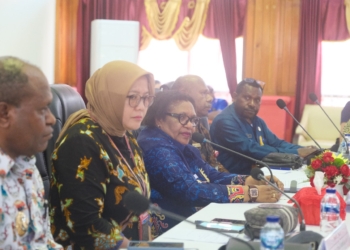 PJ Ribka Halluk Pimpin Rapat Bahas Polemik Penegasan Batas Wilayah Mimika, Dogiyai, Deiyai.
