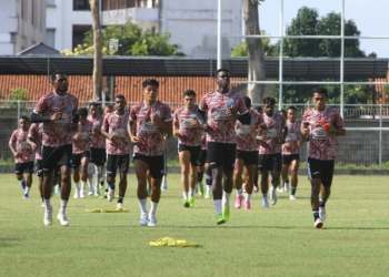 Ini 20 Pemain PSBS Biak Saat Tour  Pulau Kalimantan Hadapi Borneo