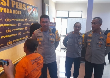 Miliki Ganja 9,6 Kg Seorang IRT Warga Hamadi Tanjung Harus Berurusan Dengan Polisi