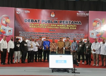 KPU Dogiyai Sukses Laksanakan Debat Publik Pertama Pasangan Calon Bupati Dan Wakil Bupati