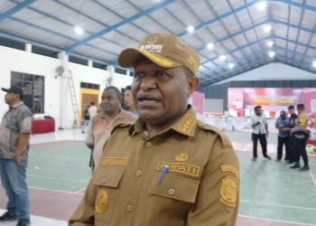 PJ Bupati Dogiyai, Marthen Ukago Hadir Ikut Debat Publik Pertama Pasangan Cabup/Cawabup Dogiyai