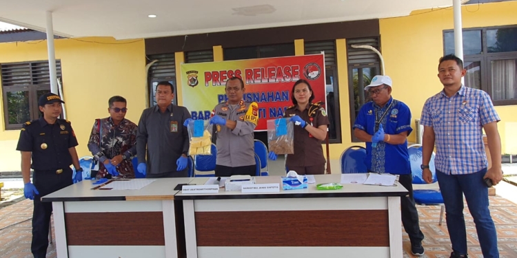 172,49 Gram Tembakau Sintetis dan 7.280 Butir Obat Dextromethorpan, Berhasil Di Musnakan Polres Mimika