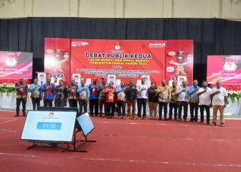 Debat Publik Kedua Paniai, Pasangan Nason Uti-Jhon Yogi Tampil Ungkap Sejumlah Program Prioritas