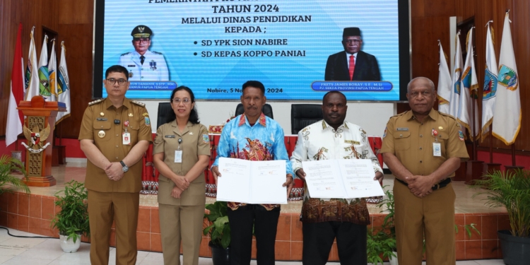 Dukung Pendidikan Di Papua Tengah, PJ Gub Anwar Damanik Teken NPHD Bersama YPK Dan YPPGI