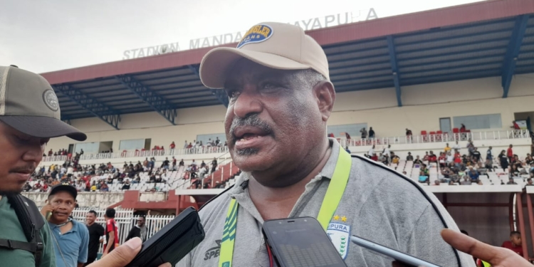 Manajer Persipura : Menang 4-0 Itu Skor Yang Fantastis dan Luar Biasa