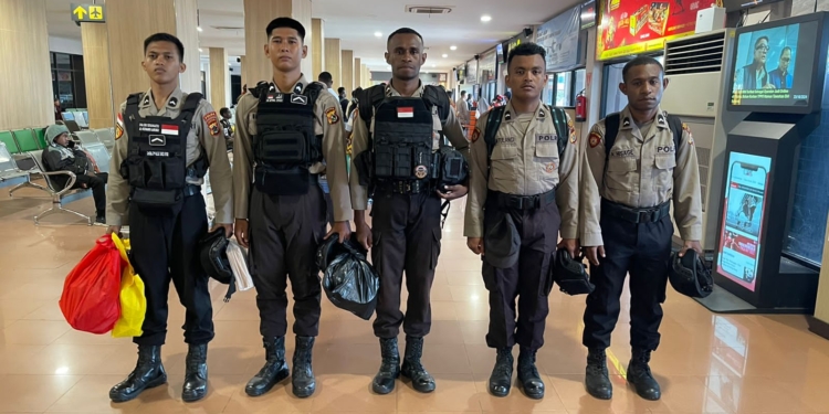 5 Personel Bintara Remaja Angkatan 51 Polda Papua Di Kirim Ke Polres Tolikara