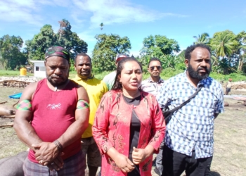 Yubelina Enumbi : Masyarakat Puncak Jaya Siap Ikut Pesta Rakyat Bersama Wamendagri