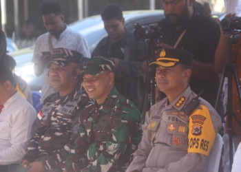 Satgas OMPC II Polda Papua Kawal Pergeseran Logistik Pilkada Kabupaten Jayawijaya