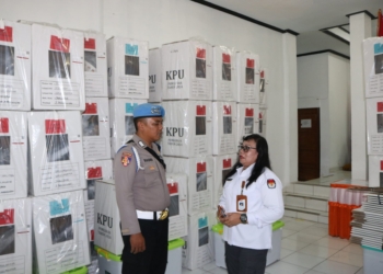 Satgas OMPC II Polda Papua Kawal Pergeseran Logistik Pilkada Kabupaten Jayawijaya