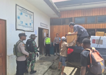 Polres Peg. Bintang Polda Papua Kawal Distribusi Logistik Pilkada