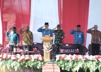 Pimpin Upacara HUT KORPRI Yang Ke-53, PJ Gub Papua Tengah, Anwar Damanik Sampaikan Pesan Presiden RI