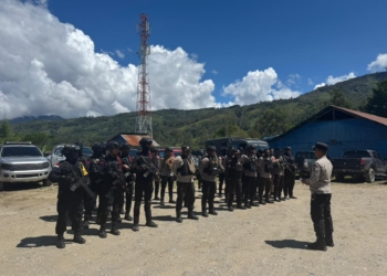 Polres Tolikara Polda Papua Laksanakan Patroli dan Berikan Himbauan Kepada Masyarakat