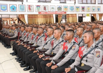 Kapolda Papua Beri Pembekalan Utuk 647 Siswa Diktukba Polri Di Polda Papua