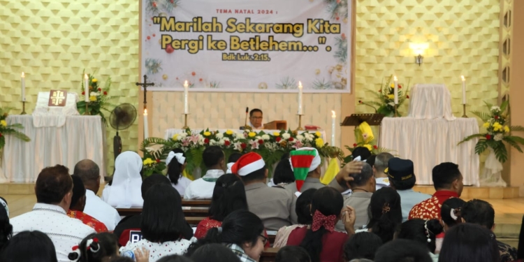 Wakapolda Papua Pimpin Kunjungan Di Beberapa Gereja Yang Berada Di Wilayah Kota Jayapura, Prov. Papua