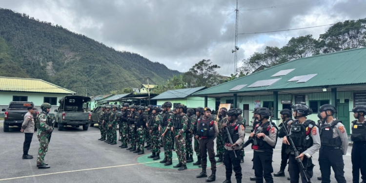 Ciptakan Sitkamtibmas Kondusif di Kab. Puncak Jaya Lewat Patroli Gab