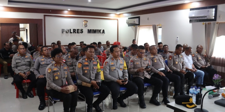 Pesan Tegas Kapolda Papua Tengah, Saat Bertemu Perwira di Polres Mimika