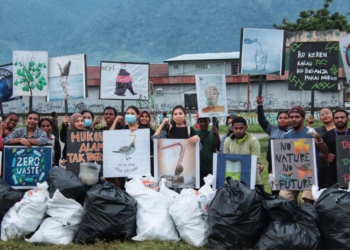 Gugah Hati Generasi Muda Untuk Peduli Lingkungan, Rumah Bakau Gandeng Mahasiswa Pungut Sampah