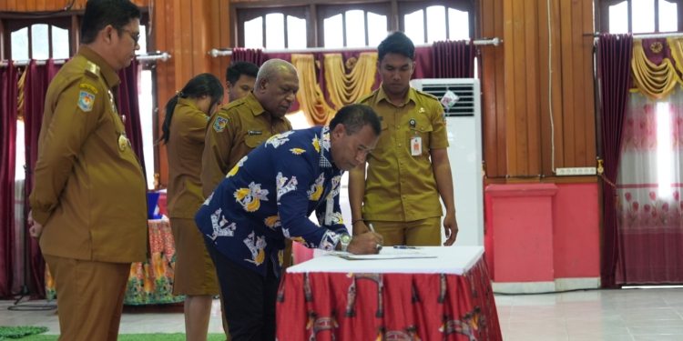 Gandeng Bank Papua, Pemprov Papua Tengah Teken Mou RKUD Dan Kerjasama Payroll Gaji ASN