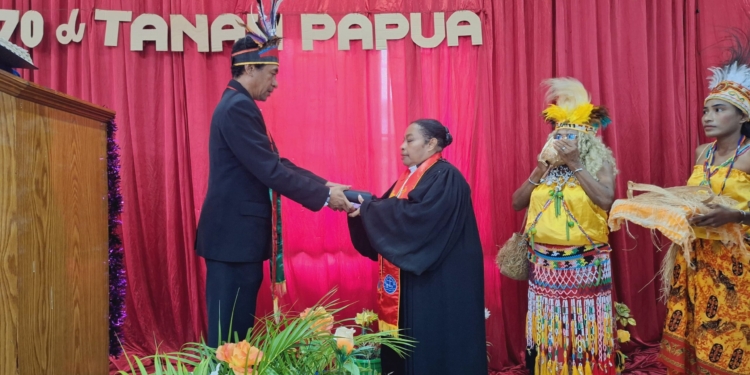 Umat Tuhan di Jemaat Persiapan Amos Dok IX Gelar Ibadah HUT PI Ke-170 Tahun 2025